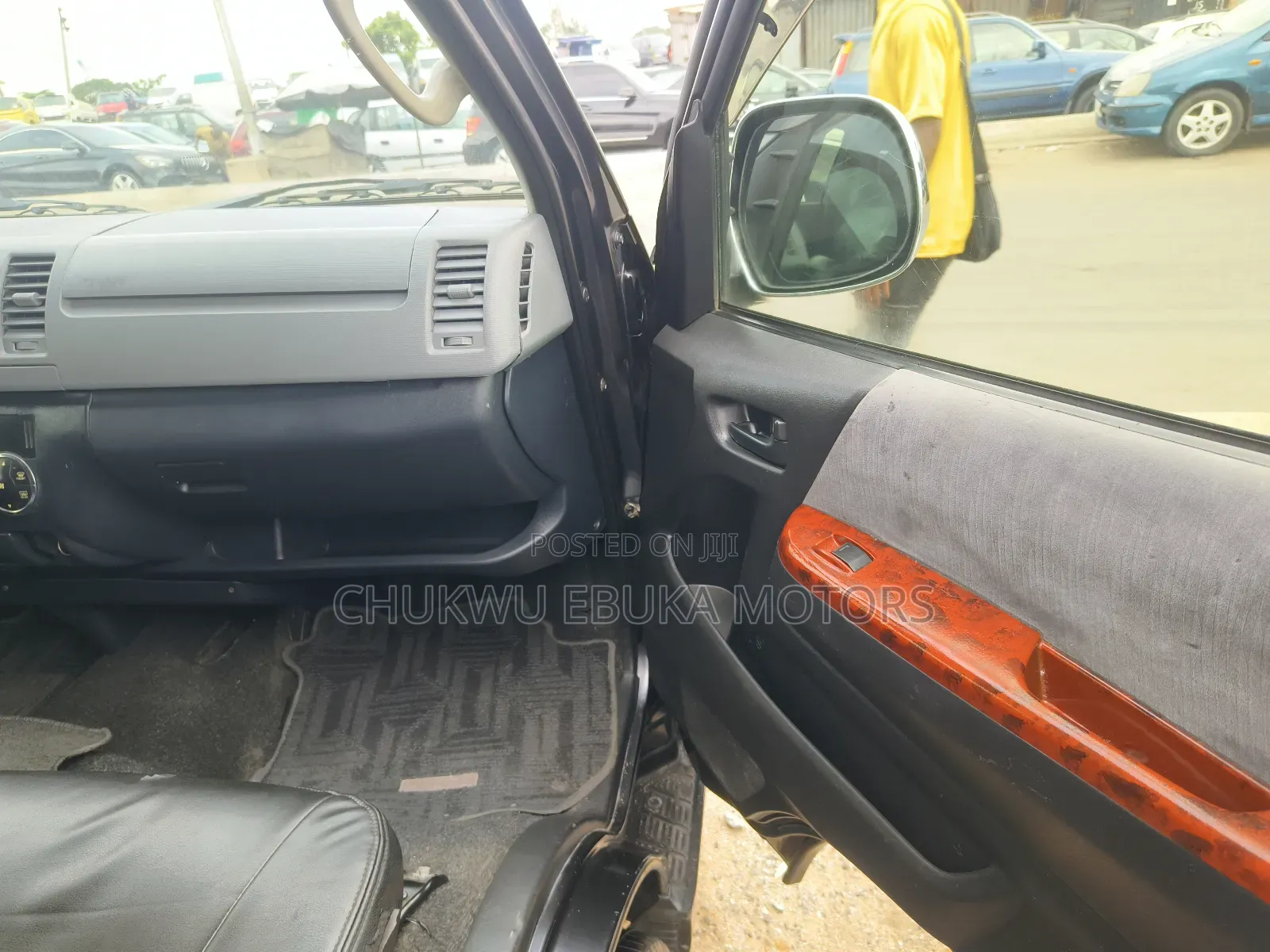 Toyota HiAce 2013 Grey
