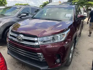 Toyota Highlander Limited Platinum V6 4x4 (3.5L 6cyl 6A) 2016 Burgundy