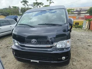 Toyota Grand HiAce 2014 Black