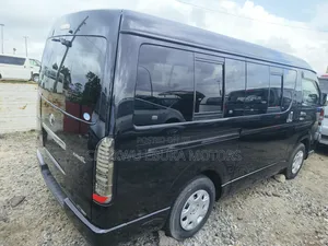 Toyota Grand HiAce 2014 Black