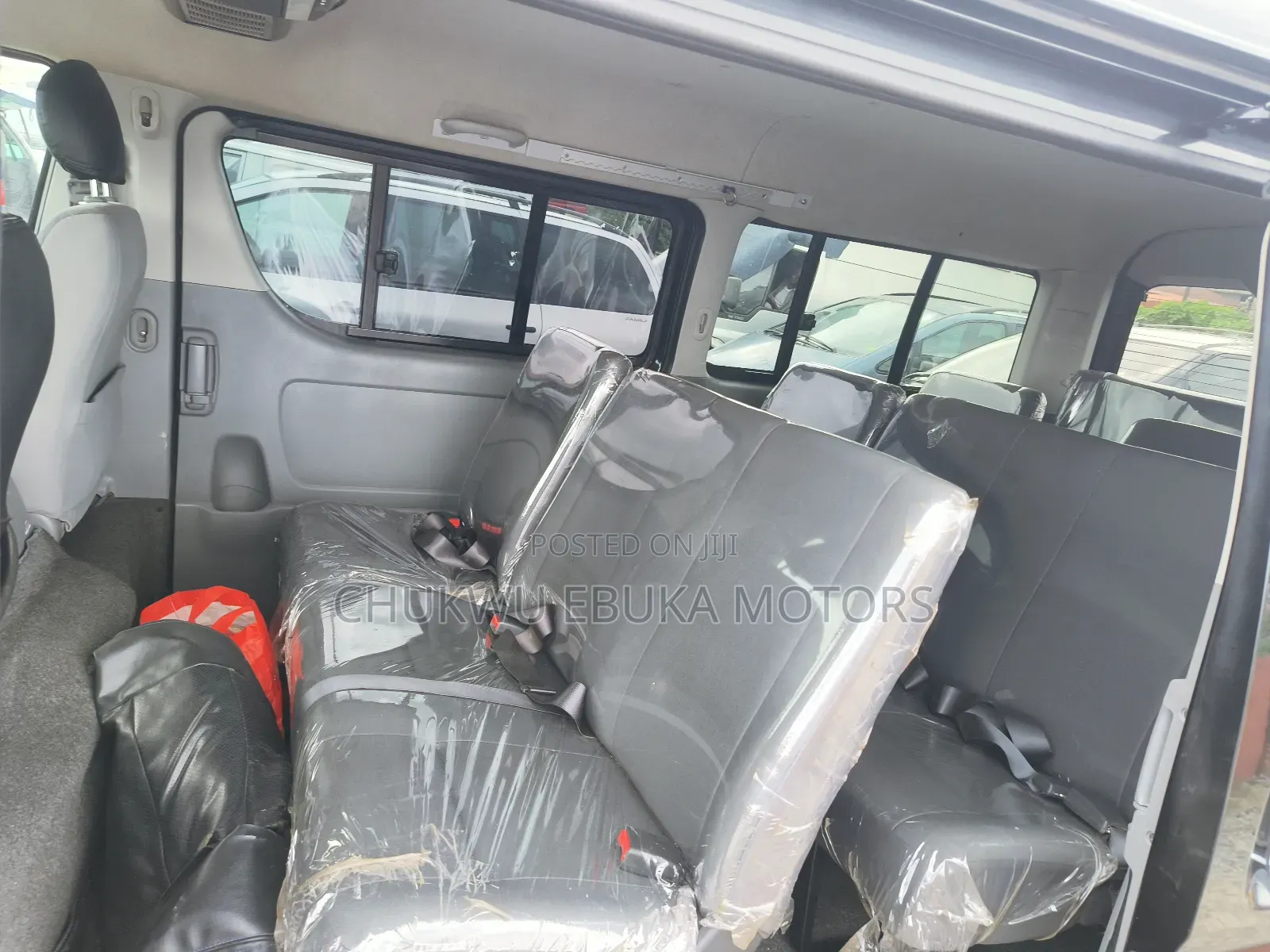 Toyota Grand HiAce 2014 Black