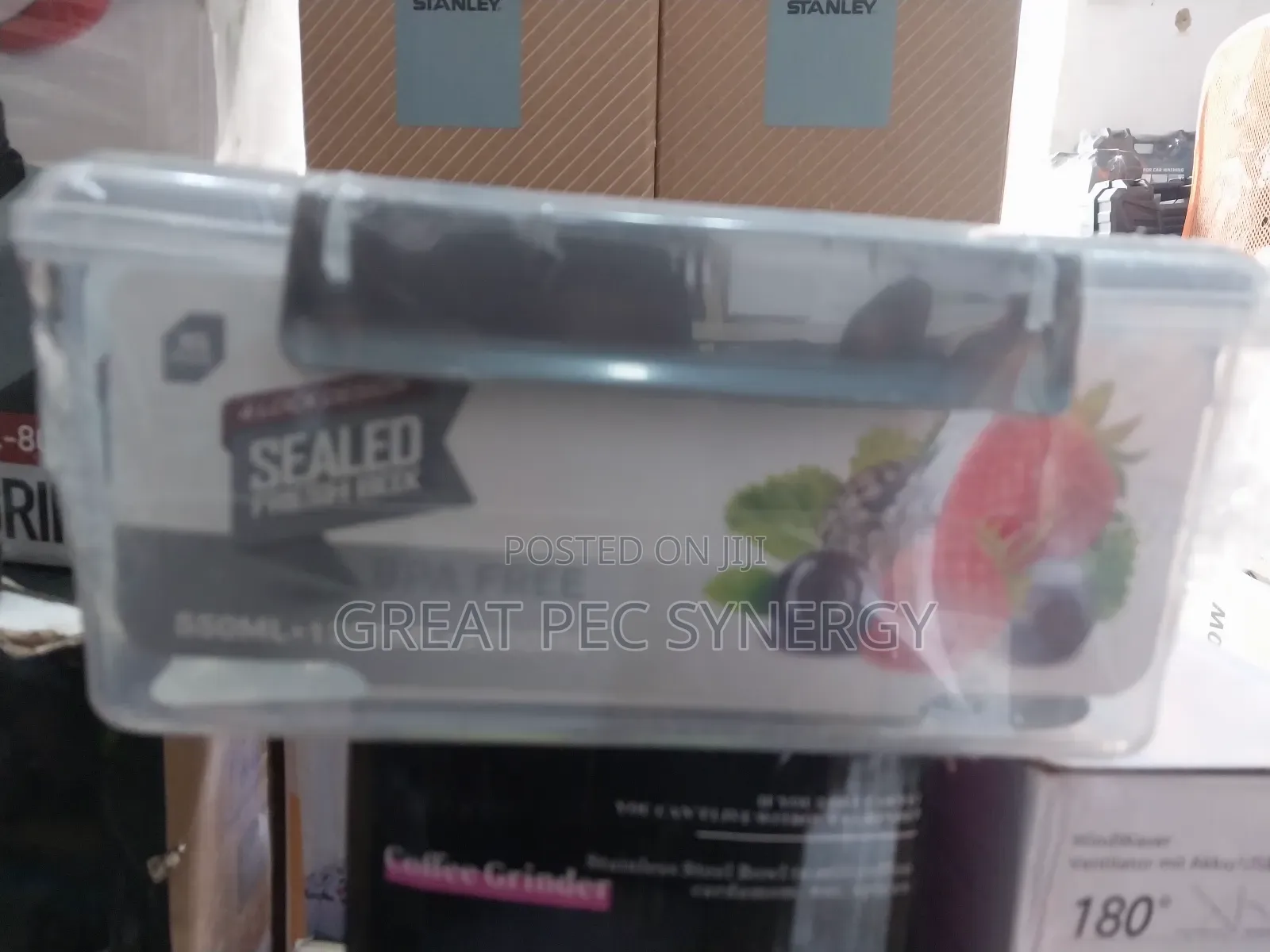 3 in 1 Good Storage Container and Bowl (Round Four Corner)