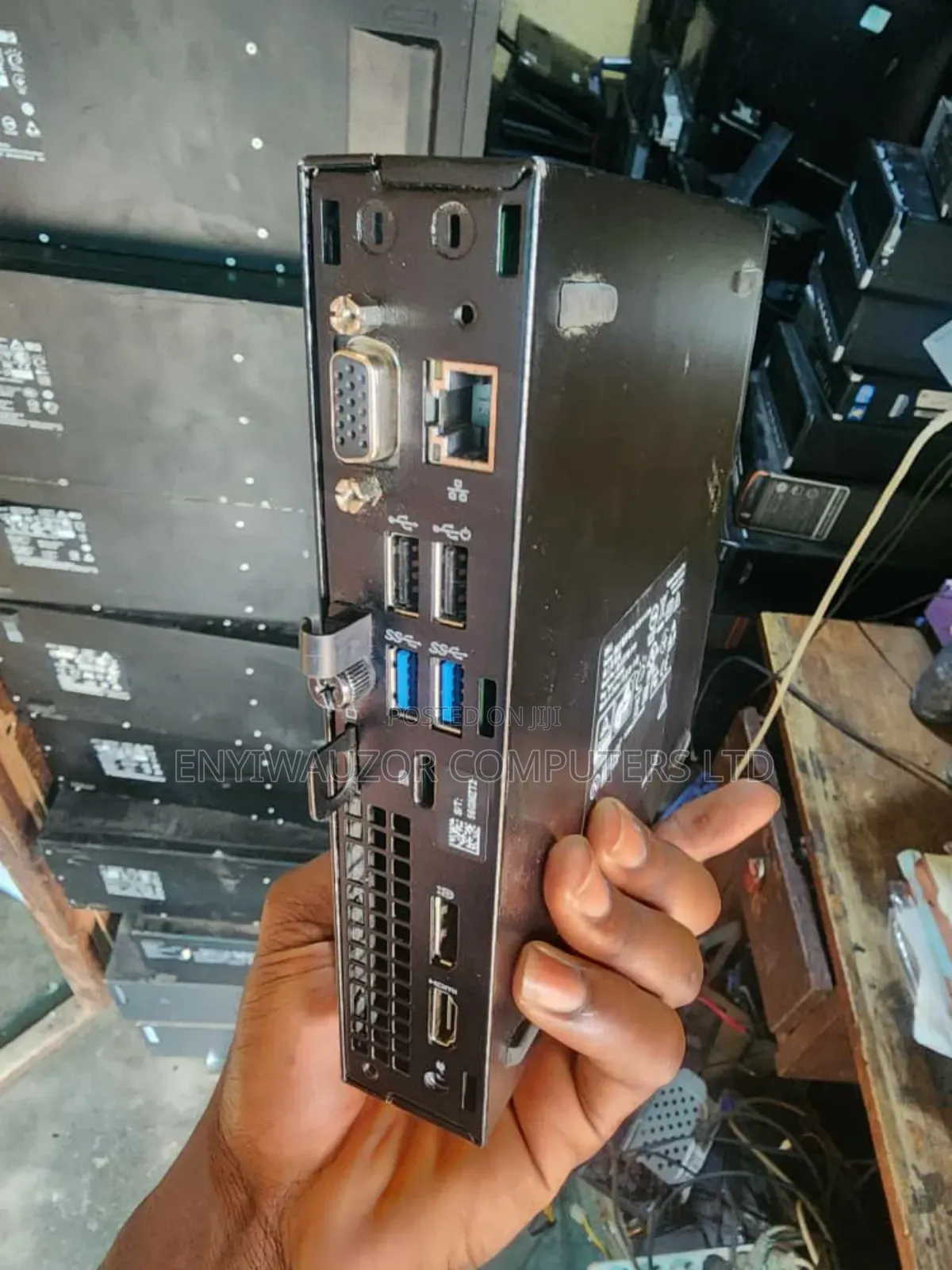 Desktop Computer Dell OptiPlex 3060 8GB Intel Core i5 SSD 256GB