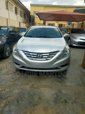 Hyundai Sonata 2011 Silver