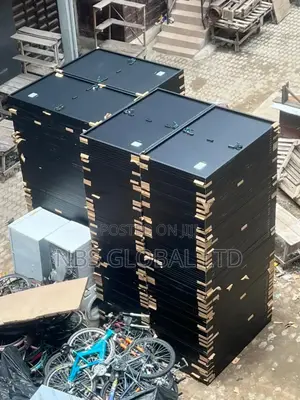 Longi 450w All Black Halfcut Mono Crystalline Solar Panels