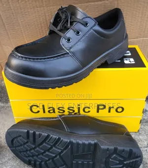 Classic Shoe Pro Safety Shoe/Boot