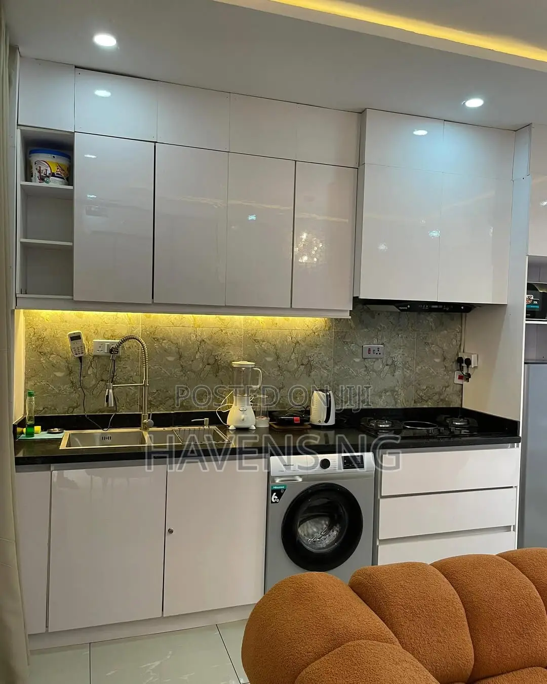Cozy 1-Bedroom Apartment for Short Let
