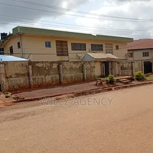 4bdrm Duplex in Enugu for sale