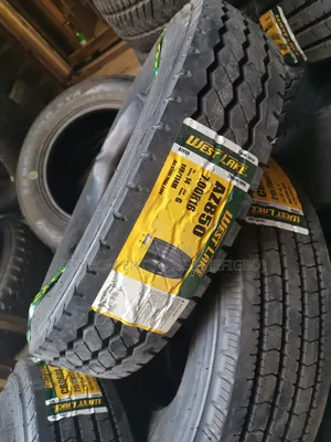 West Lake Tyre 700r 16