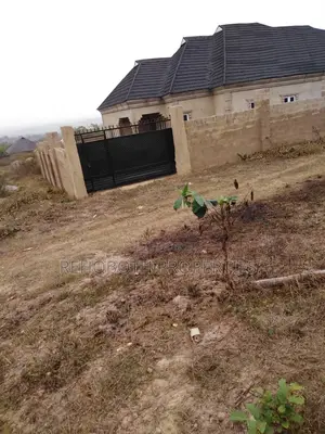 3bdrm Bungalow in Idi Ahun, Ibadan for sale