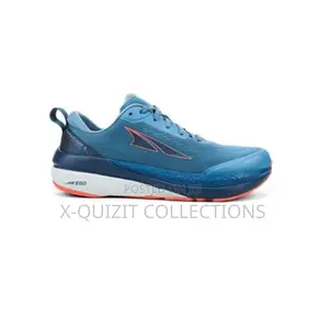 Photo - Women's Altra Paradigm 5 Running Shoe