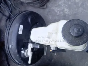 Toyota Corolla 2010-2017 Master and Booster