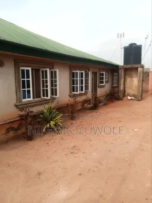 3bdrm Bungalow in Oluwole., Ado-Odo/Ota for sale