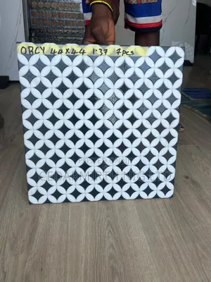 Compound Floor Black White Tile ( 05/12/25 )