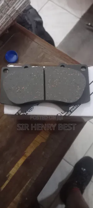 Front Brake Pad Landcrusier Prado 2020