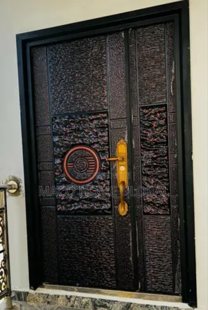 Full Cast Door Front and Back Diseng 4ft by 7ft
