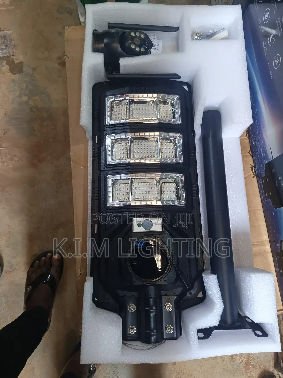 Ai Solar Camera Plus Light