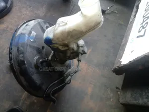 Toyota Avalon Master Cylinder and Booster 2005-2008