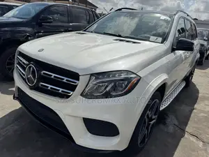 Mercedes-Benz GL-Class 550 2016 White