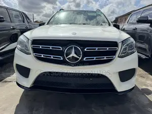 Mercedes-Benz GL-Class 550 2016 White