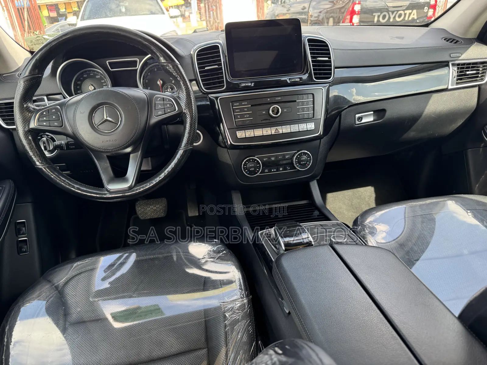 Mercedes-Benz GL-Class 550 2016 White