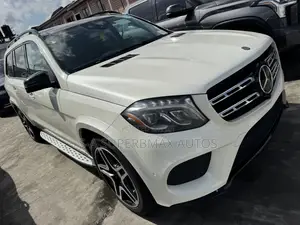 Mercedes-Benz GL-Class 550 2016 White