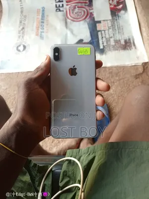 Apple iPhone XS Max 64 GB White