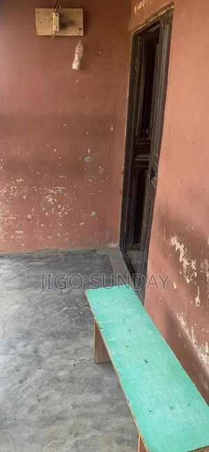 1bdrm Bungalow in Agunfoye Igbogbo, Ikorodu for rent