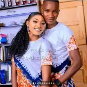Adire Roundneck