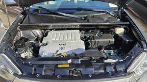 Toyota Highlander Plus 3.5L 4WD 2013 Gray