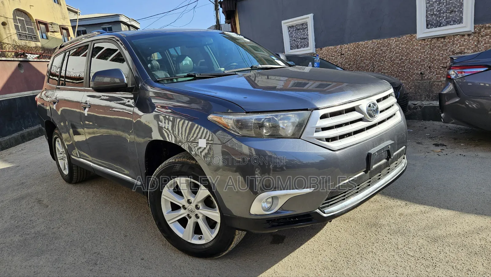 Toyota Highlander Limited 3.5L 2WD 2013 Gray