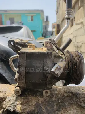 1.8 Corolla a/C Compressor