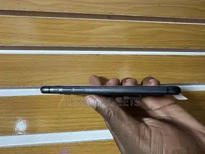 Apple iPhone 11 64 GB Black