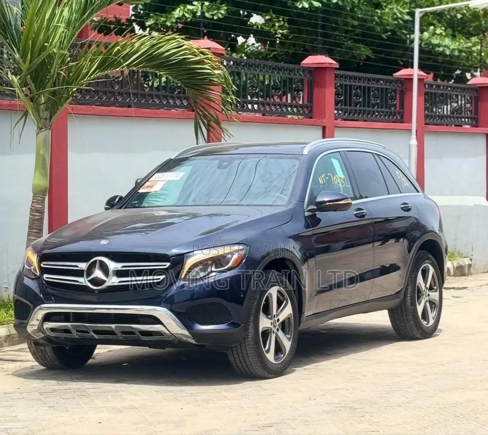 Mercedes-Benz GLC-Class 2018 Blue