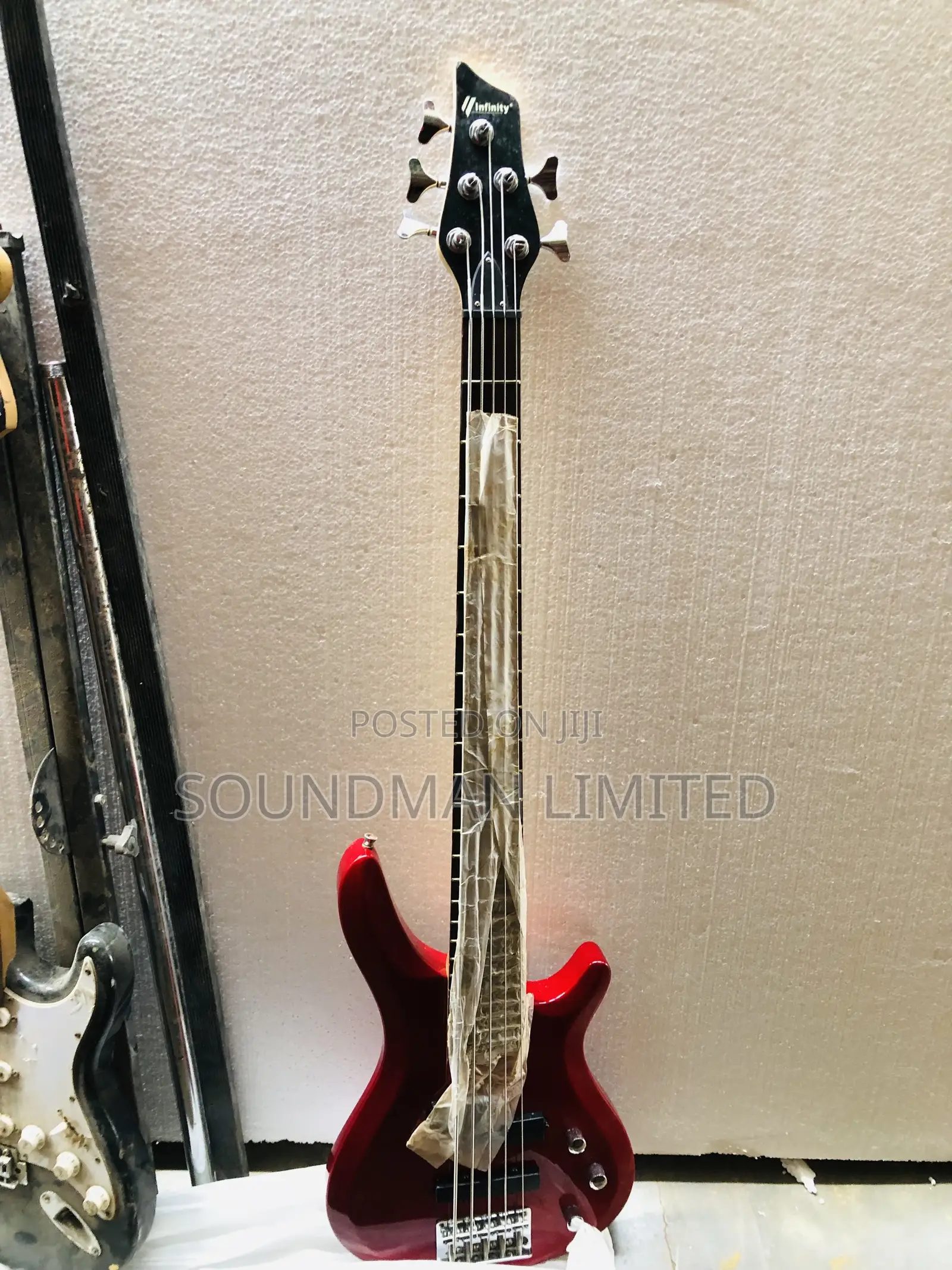 Infinity 5 Strings Bass Guitar