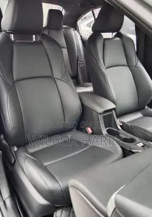 Toyota Corolla LE 2020 Blue