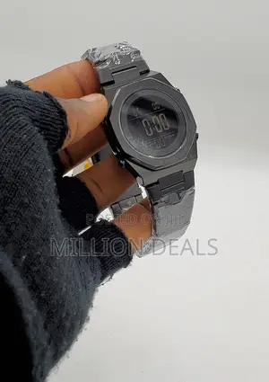 Black Men's Round Digital Waterproof Wrist Watch