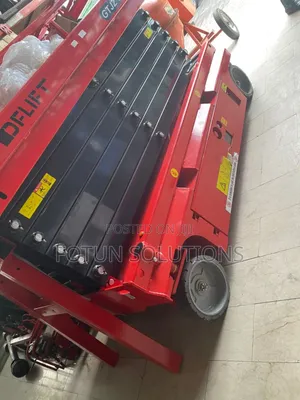 Scissors Lift 14mm Battery