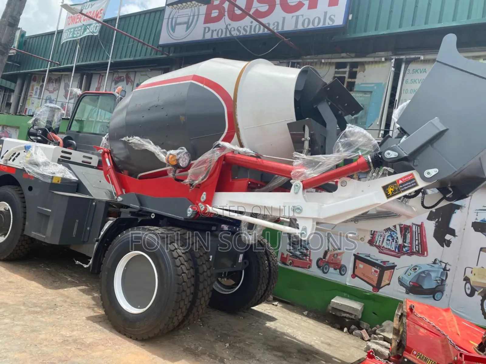 Mobile Concrete Mixer