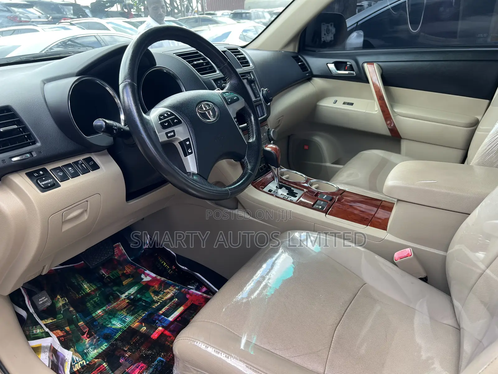 Toyota Highlander 2013 Gold