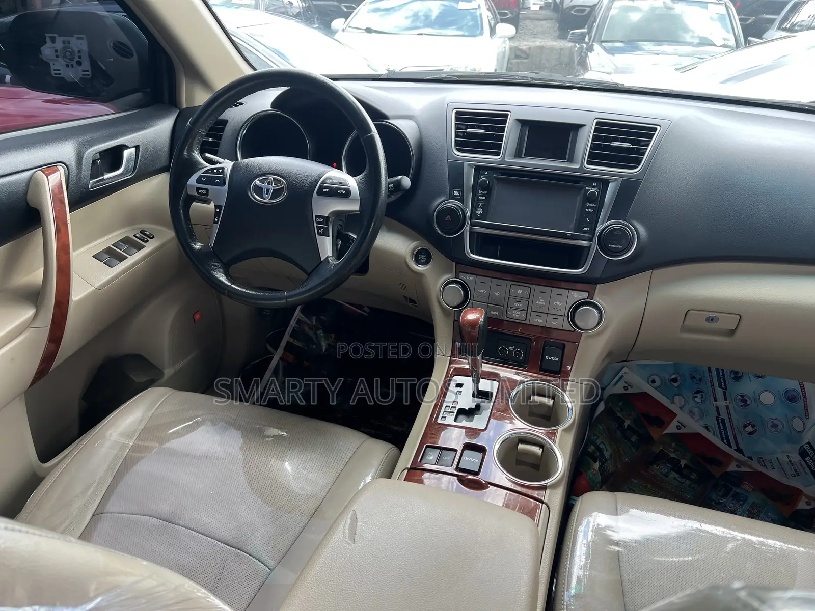 Toyota Highlander 2013 Gold