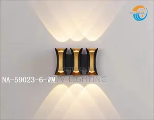 Outdoor Cast Wall Light