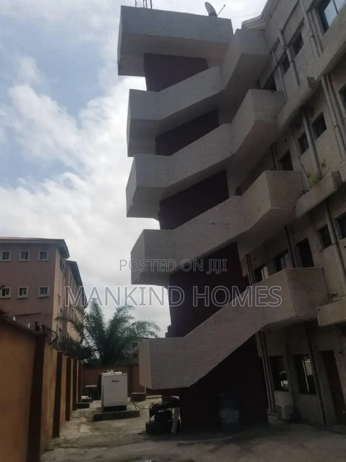 Office Complex Beside Gtbank, Trinity, Olodi Apapa