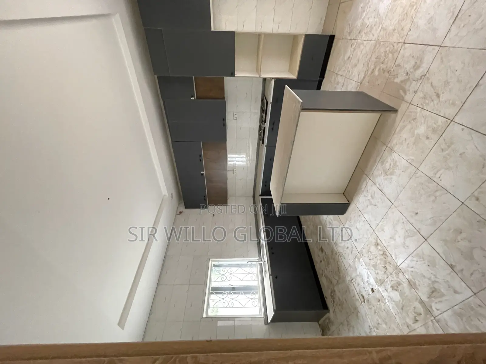 4bdrm Duplex in Life Camp for rent