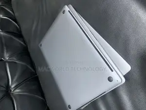 Laptop Apple MacBook Pro 2017 16GB Intel Core I7 SSD 512GB