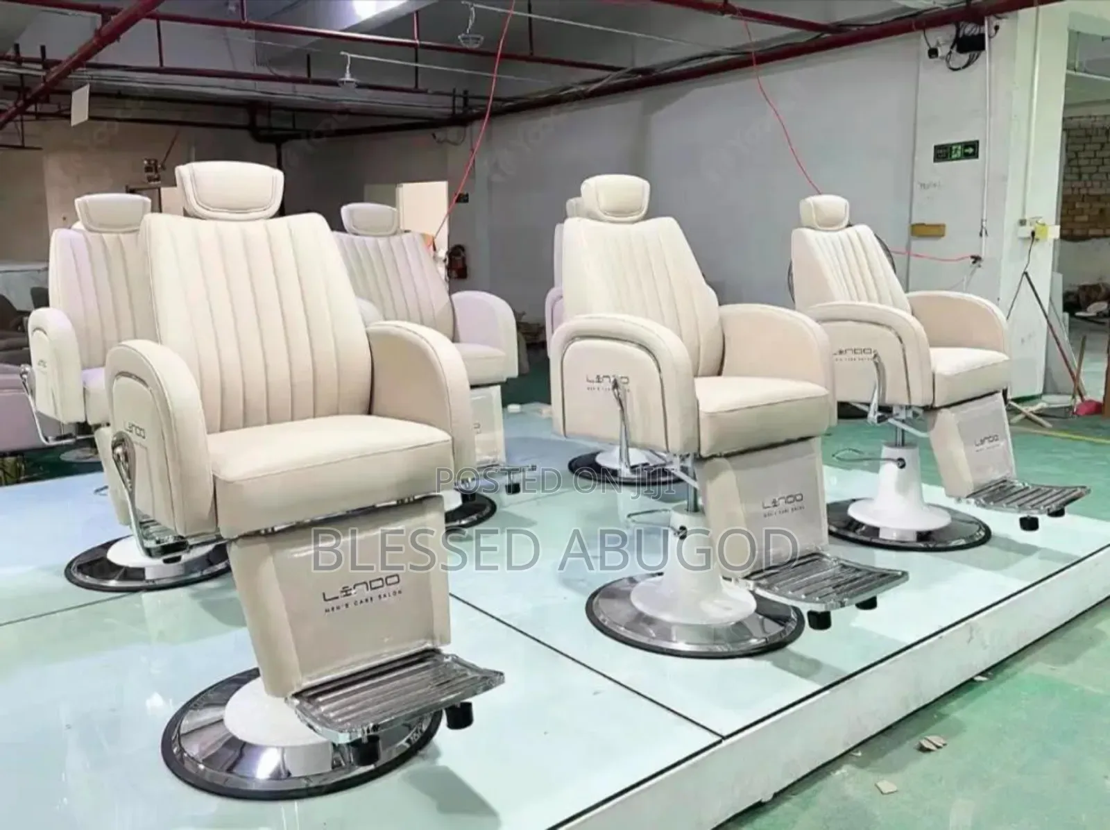 Executive Barbing Chair