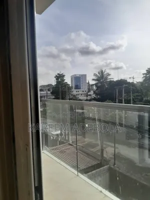 Furnished 4bdrm Maisonette in Victoria Island for sale