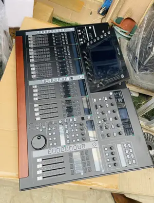 Photo - Behringer Wing Digital Mixer