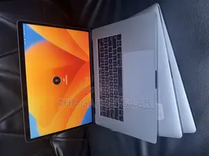 Laptop Apple MacBook Pro 2017 16GB Intel Core i7 SSD 512GB