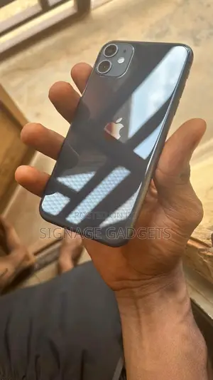 Apple iPhone 11 64 GB Black